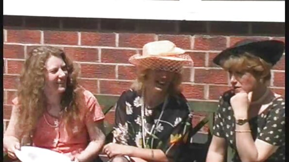 ഇവാനയും മിയയും - ഫൈനൽ ഗെയിം