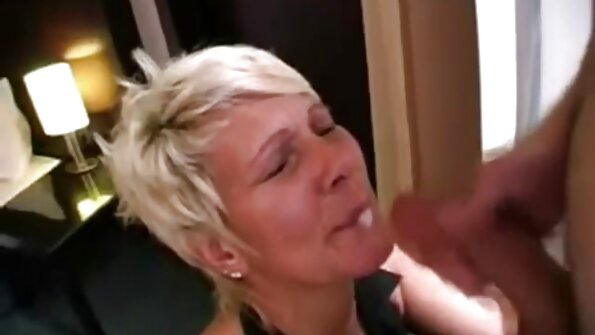 ഹോളി റാൻഡൽ: അപ്രതിരോധ്യമായ ഓഗസ്റ്റ് അമേസ്