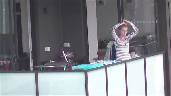 ബ്ലൂയസ് രാജകുമാരി - തിളങ്ങുന്ന എണ്ണ പുരട്ടിയ ശരീരം - ഫോട്ടോഷൂട്ടിംഗ്