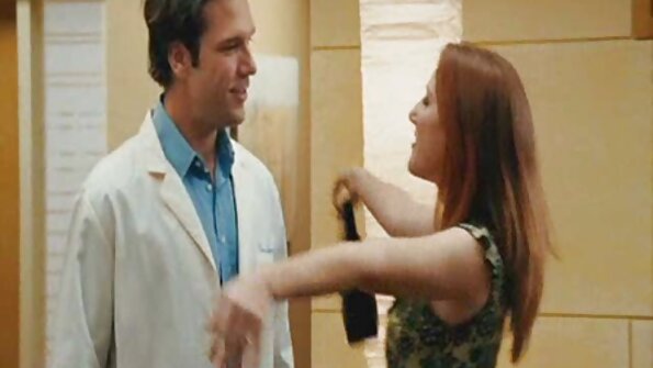 എഫ്‌ടിവി ഗേൾസ് എറിൻ കഠിനമായി ചതിക്കപ്പെട്ടു